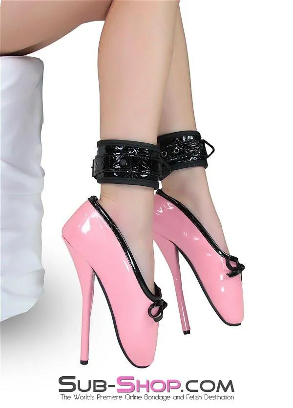 1804DL      Black Diamond Padded Ankle Bondage Cuffs with Black Hardware