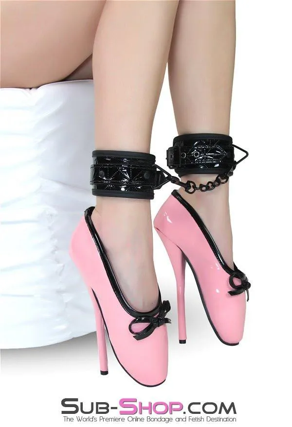 1804DL      Black Diamond Padded Ankle Bondage Cuffs with Black Hardware