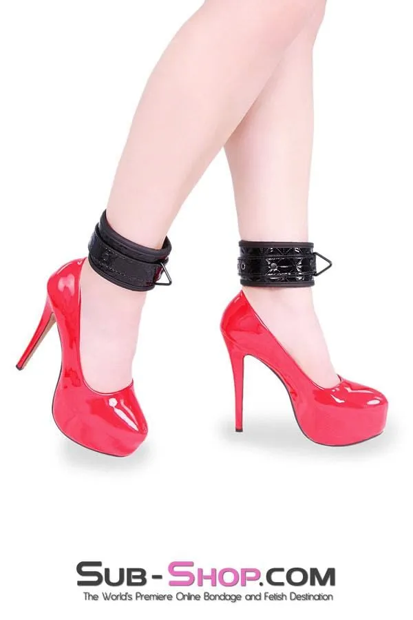 1804DL      Black Diamond Padded Ankle Bondage Cuffs with Black Hardware