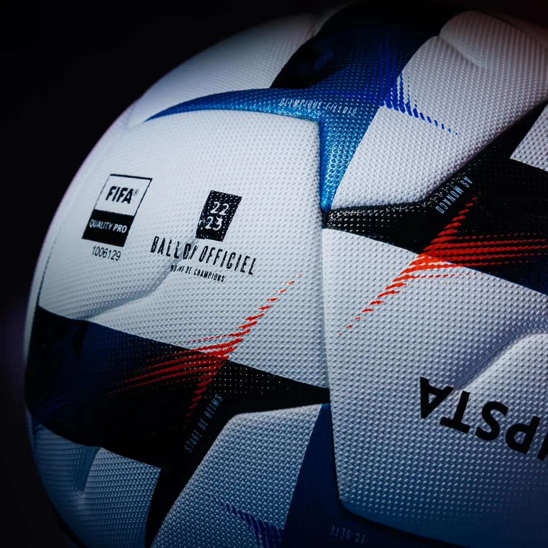 BALLON DE FOOTBALL LIGUE 2 BKT OFFICIEL MATCH BALL 2022 AVEC BOÎTE