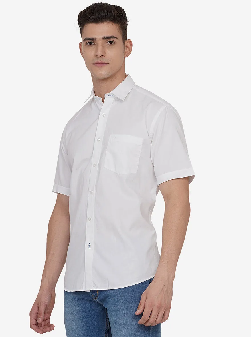 Bright White Solid Slim Fit Casual Shirt | JadeBlue