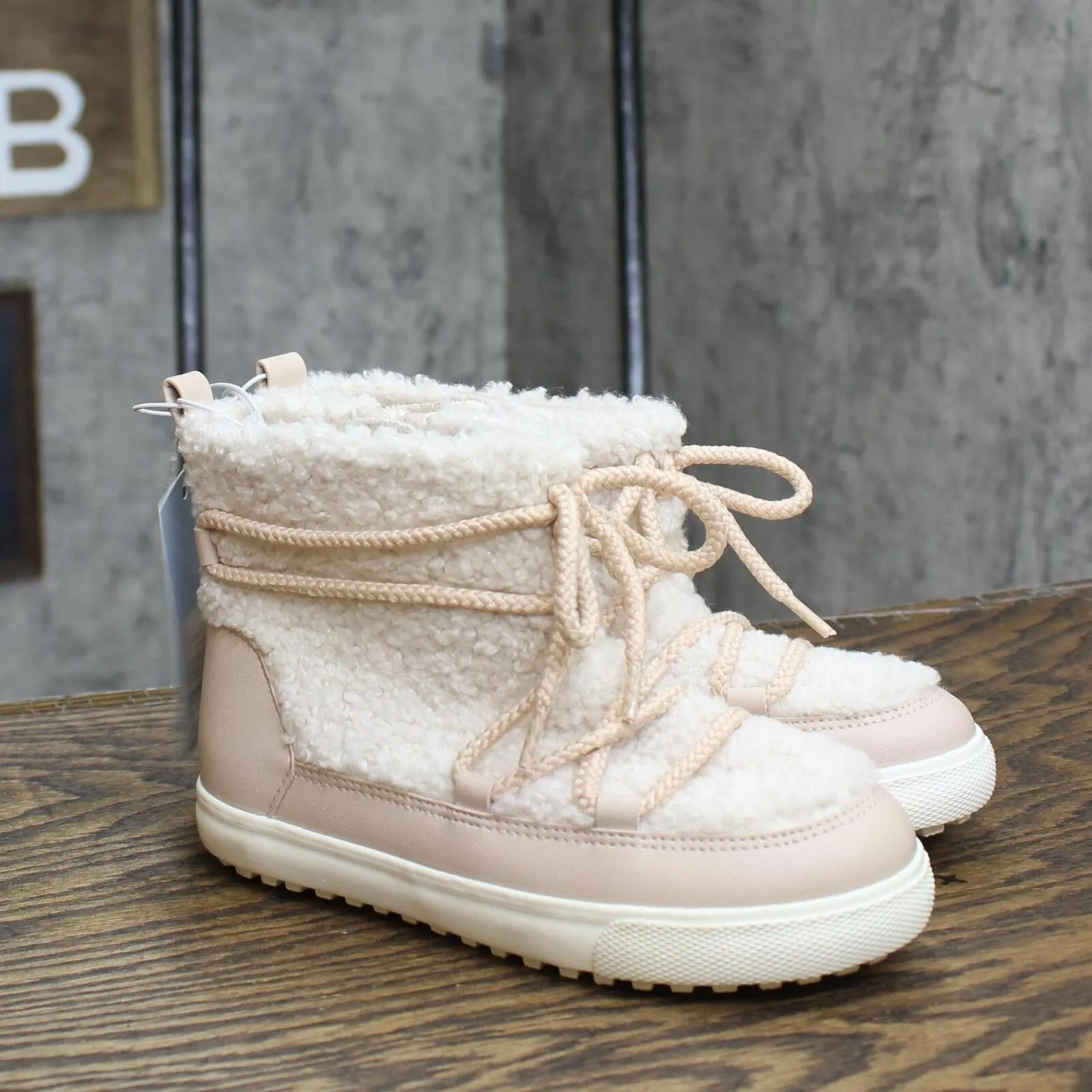 Cat & Jack Toddler Girls Robin Booties 88435620 Blush Pink 11T
