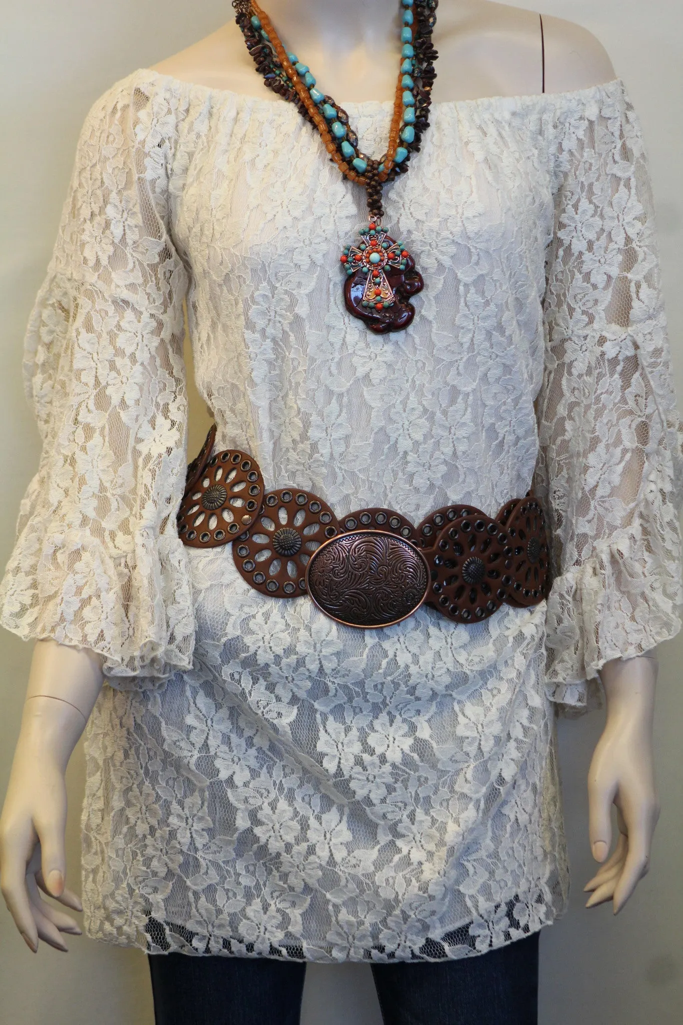 Cowgirls Rock | Round Leather Cut Out Belt Brown