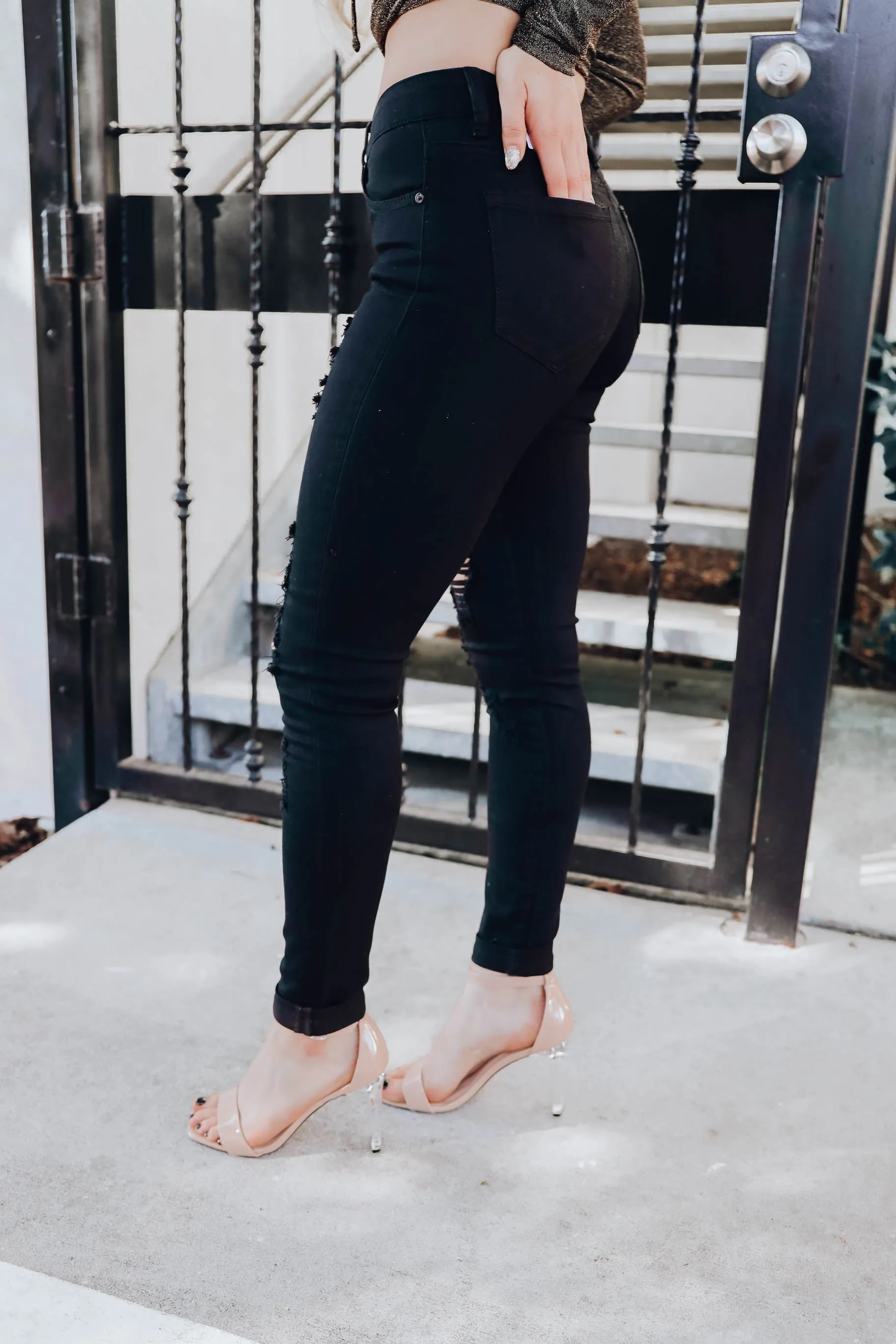 Darrah Destroyed Skinny Jeans - Black