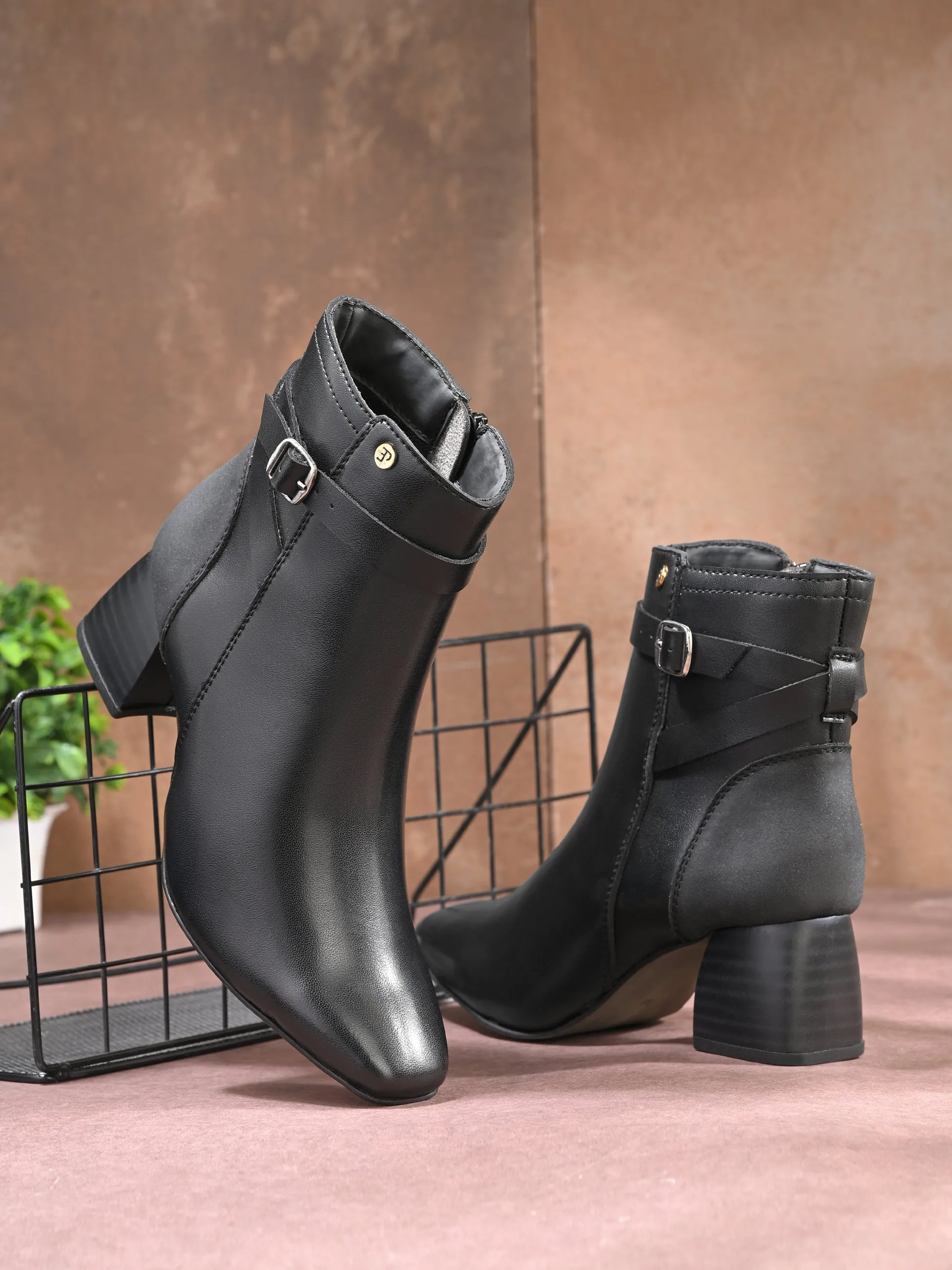 El Paso Women Faux Leather Casual Chelsea Boots