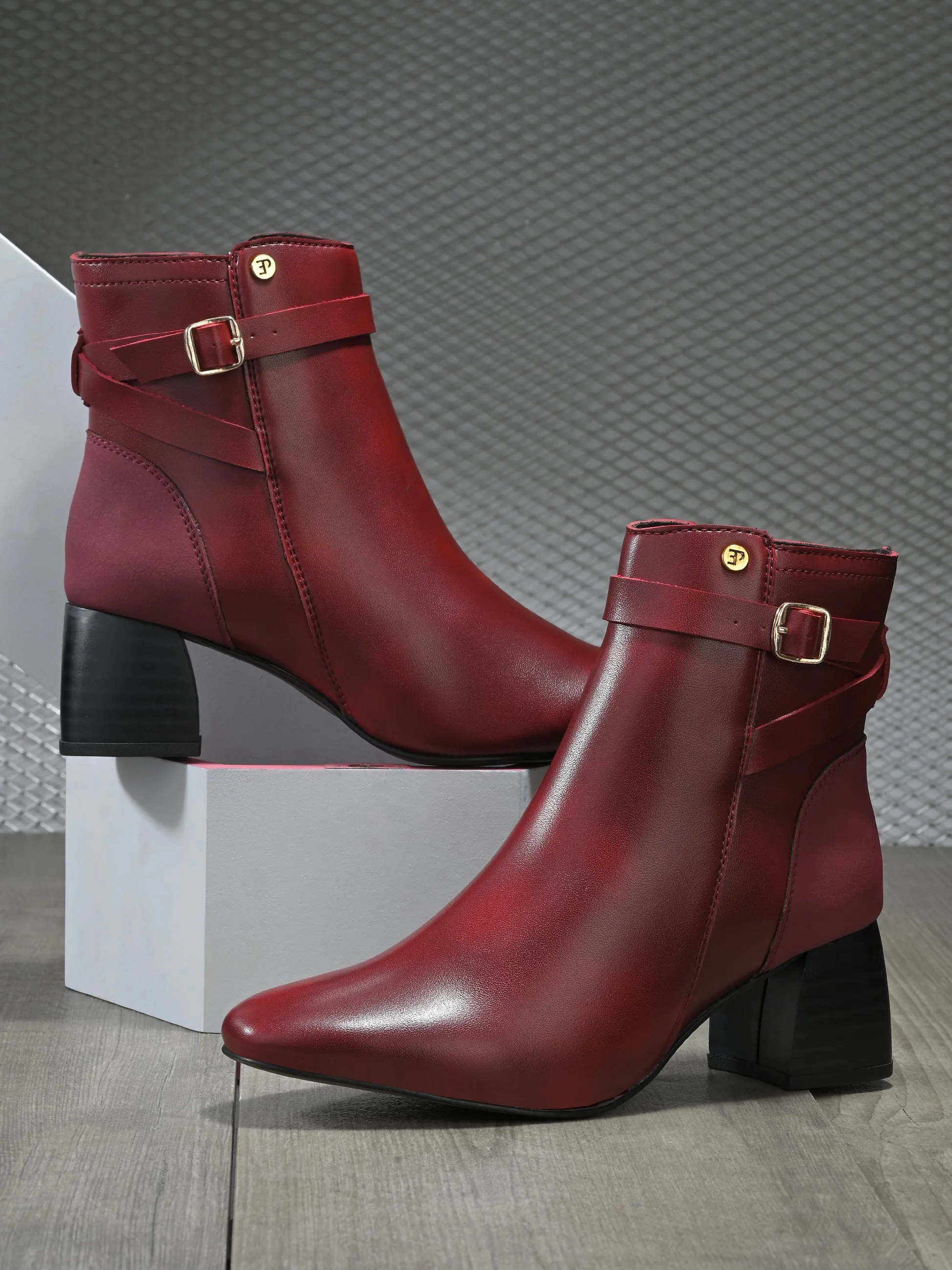 El Paso Women Faux Leather Casual Chelsea Boots