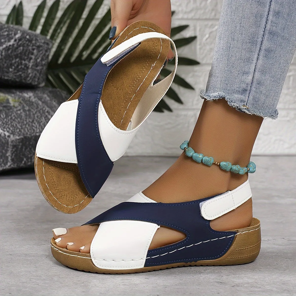 Flor® | Fashionable ergonomic sandals