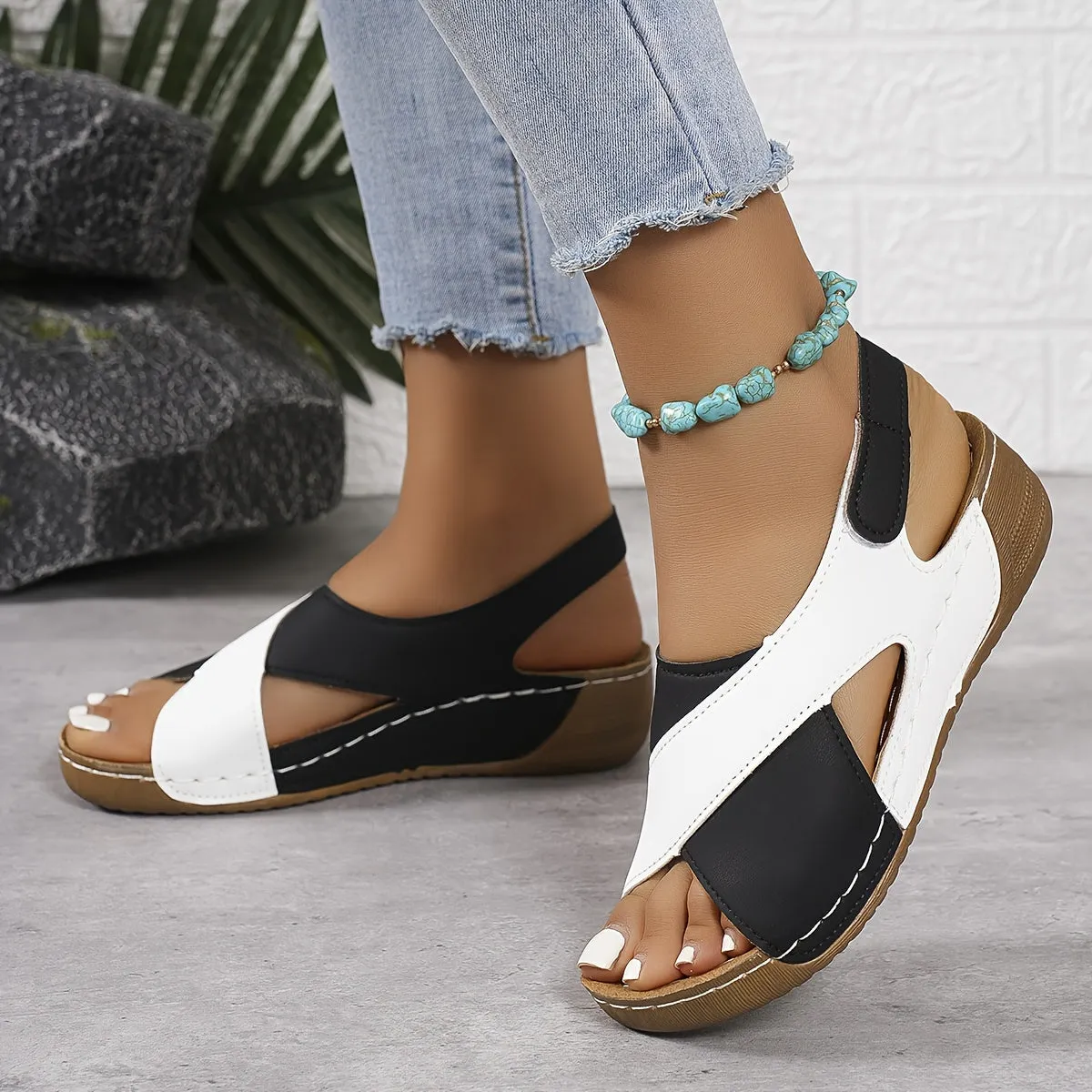 Flor® | Fashionable ergonomic sandals