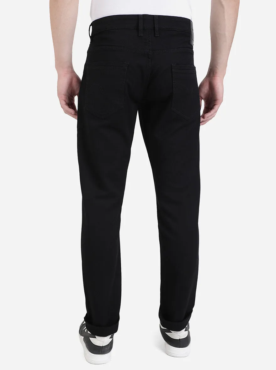 Jet Black Solid Slim Fit Jeans | JadeBlue