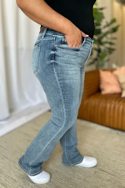 Judy Blue Full Size Medium Rise Bootcut Jeans ONLINE EXCLUSIVE