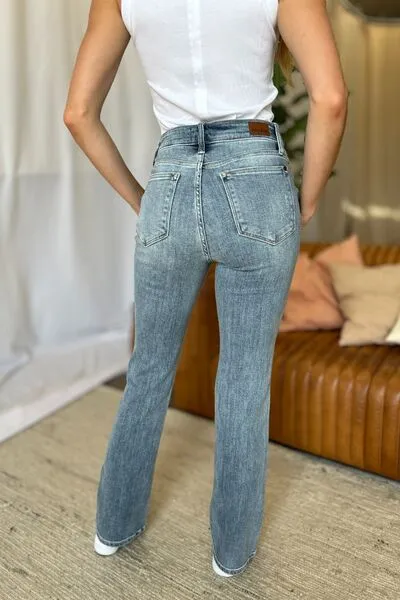 Judy Blue Full Size Medium Rise Bootcut Jeans ONLINE EXCLUSIVE