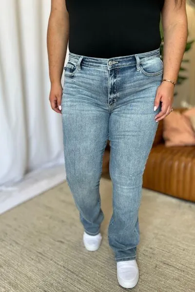 Judy Blue Full Size Medium Rise Bootcut Jeans ONLINE EXCLUSIVE