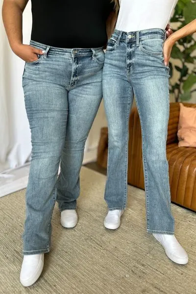 Judy Blue Full Size Medium Rise Bootcut Jeans ONLINE EXCLUSIVE