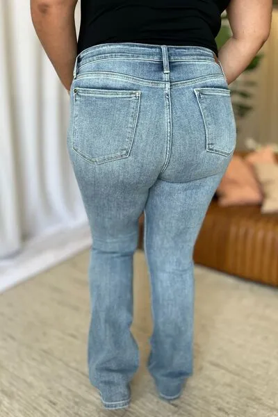 Judy Blue Full Size Medium Rise Bootcut Jeans ONLINE EXCLUSIVE