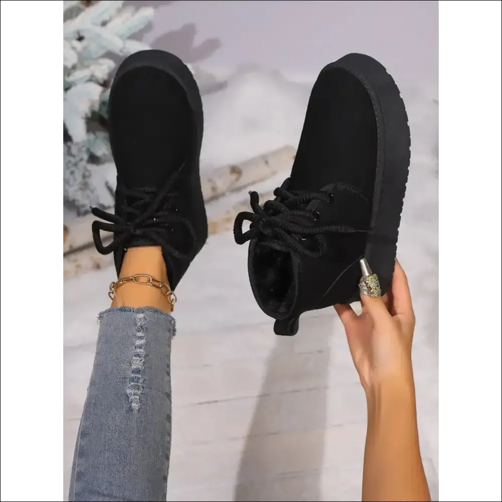 Lace Up Round Neck Suede Platform Boots