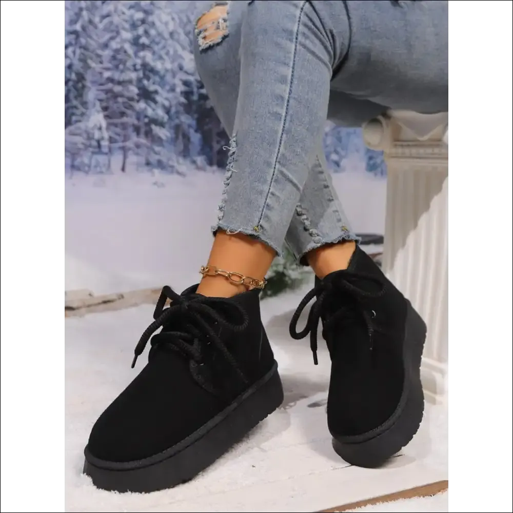 Lace Up Round Neck Suede Platform Boots