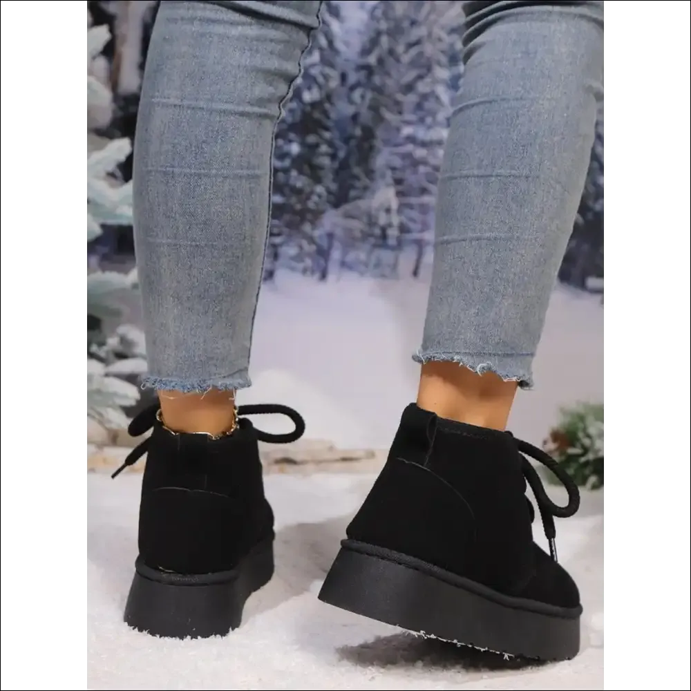 Lace Up Round Neck Suede Platform Boots