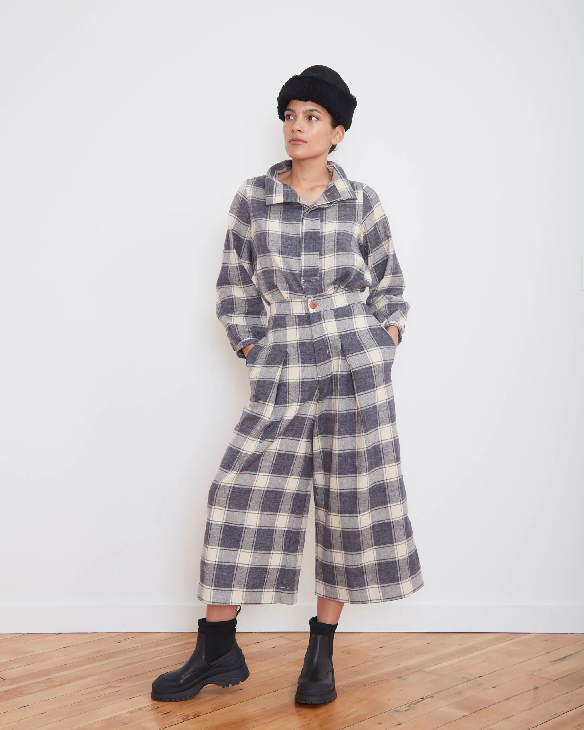 Lin Trousers in Grey Plaid