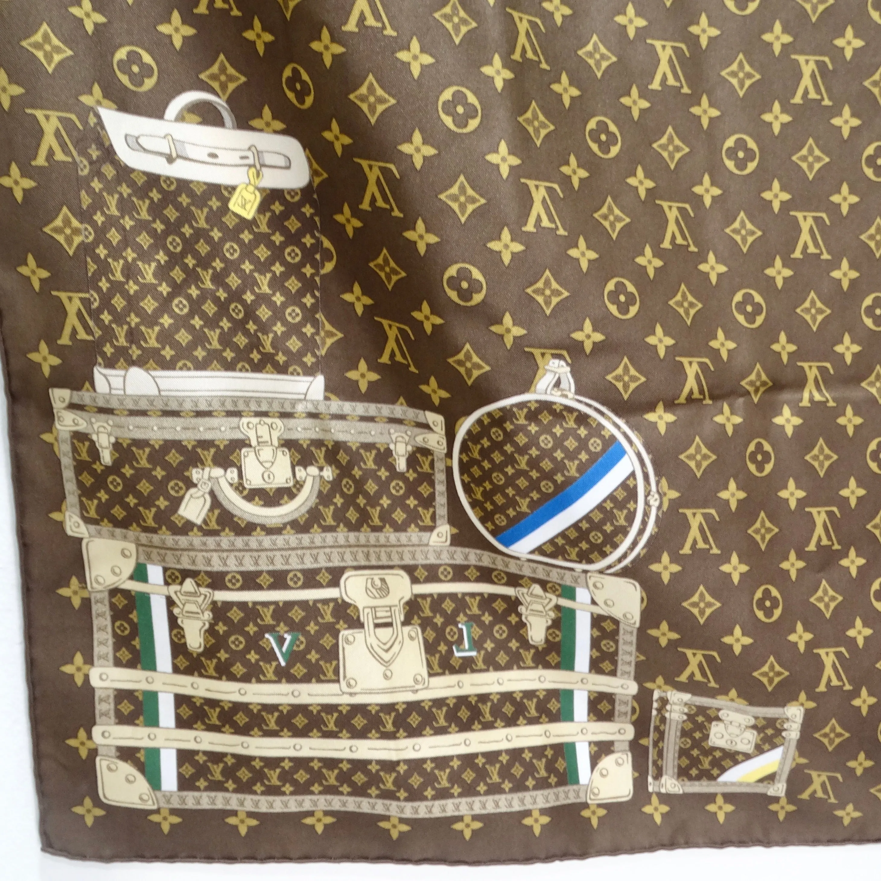 Louis Vuitton Travel Trunks & Bags Monogram Brown Silk Scarf