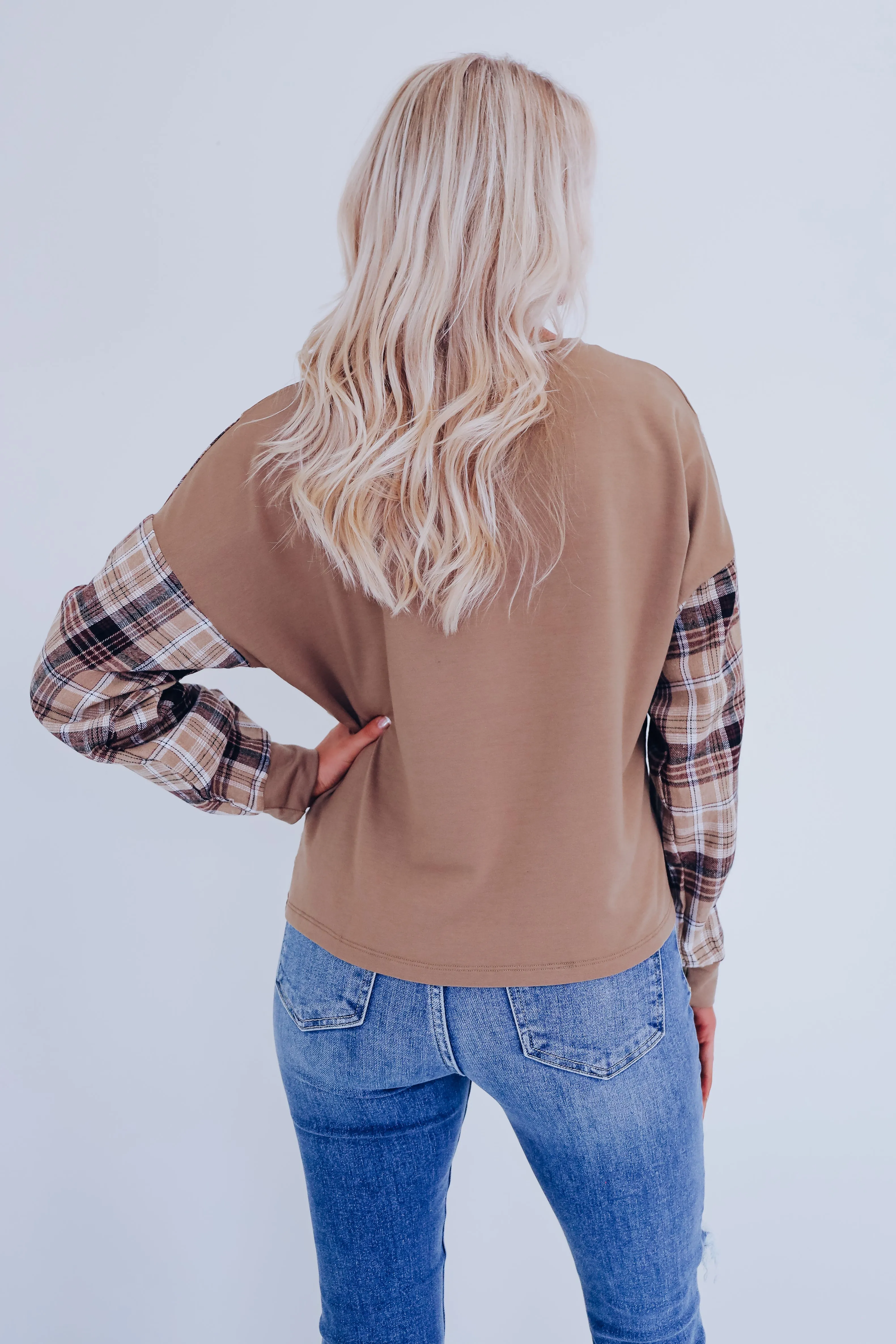 Peyton Plaid Pocketed Top - Brown