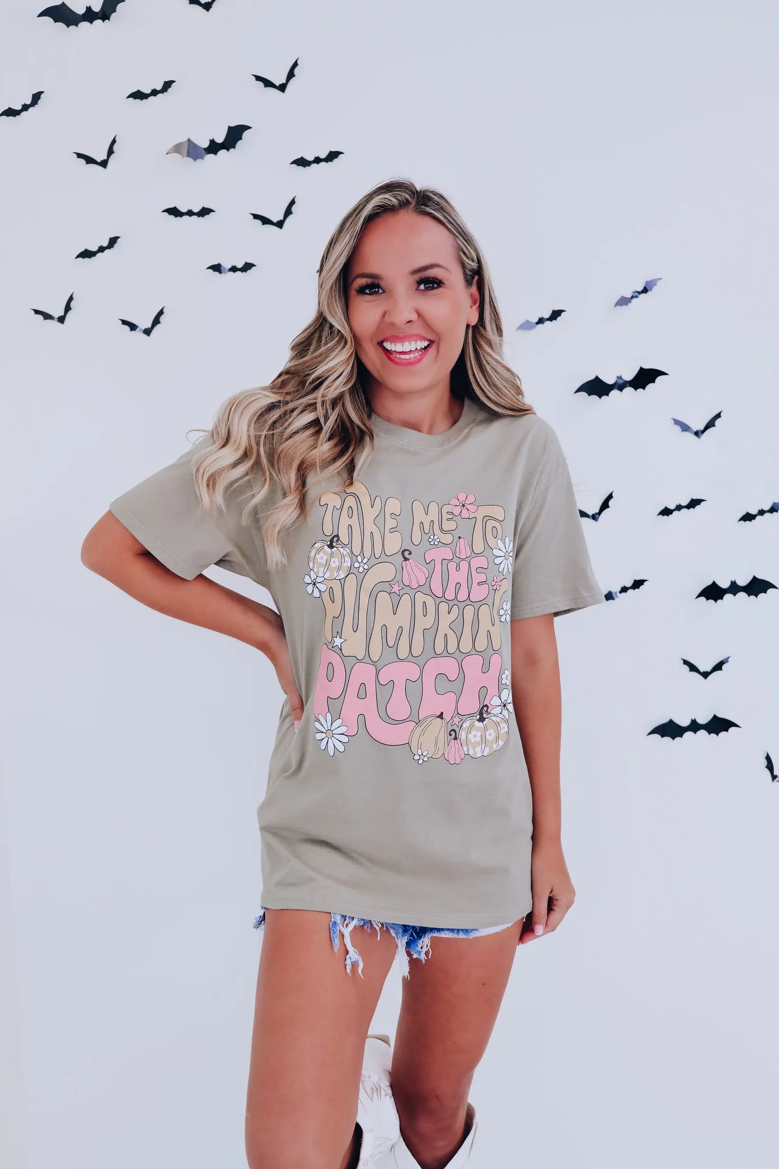 Pumpkin Patch Graphic Tee - Khaki