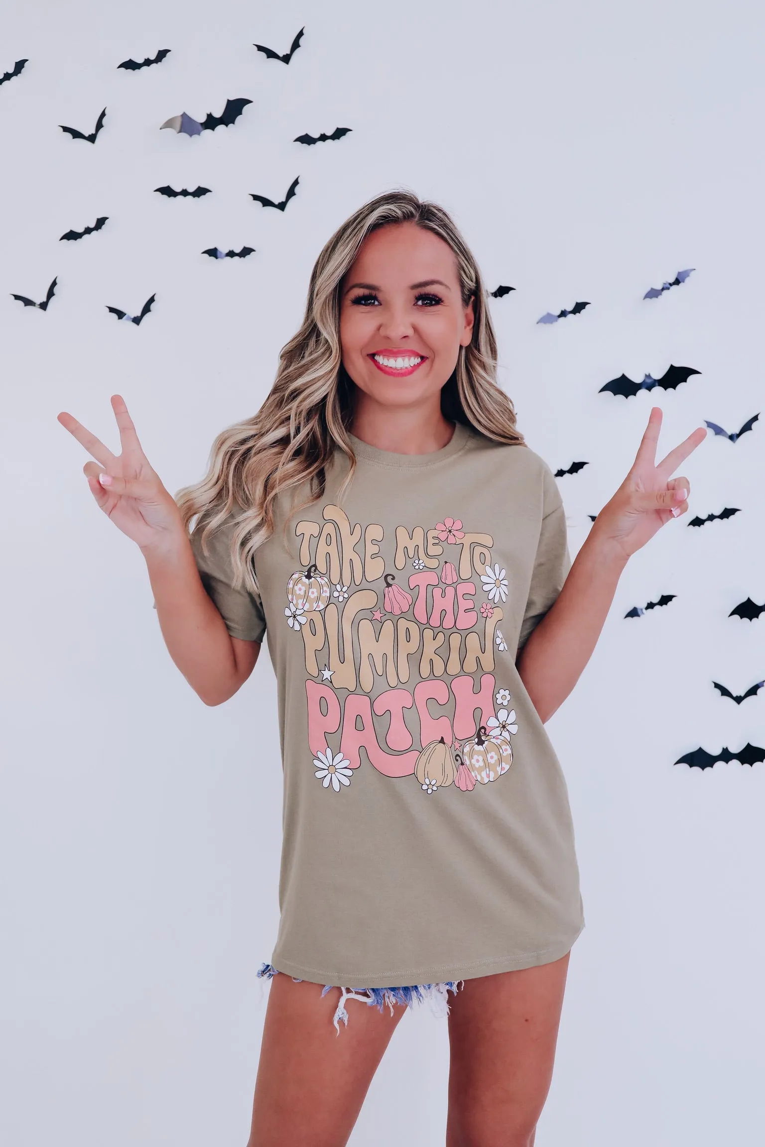 Pumpkin Patch Graphic Tee - Khaki