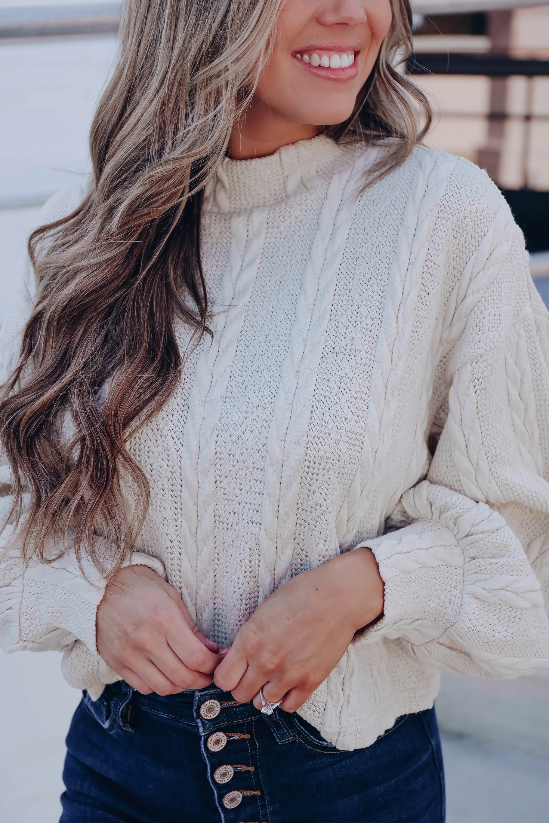 Ropa Pullover Crop Sweater - Ivory