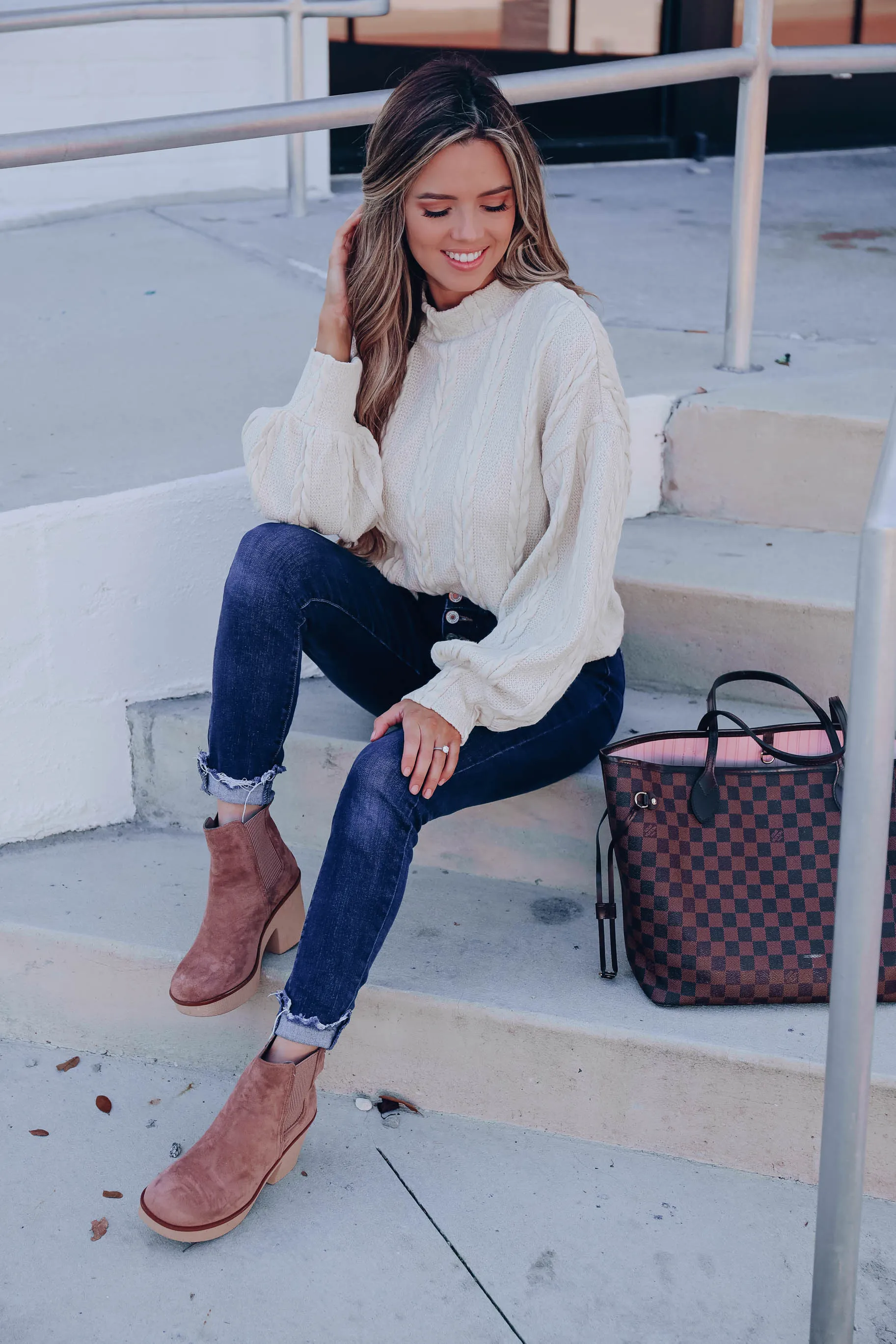 Ropa Pullover Crop Sweater - Ivory