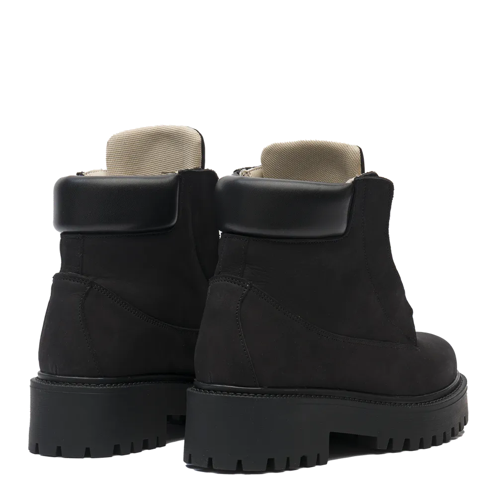 STARBOOT – Total Black Nabuk