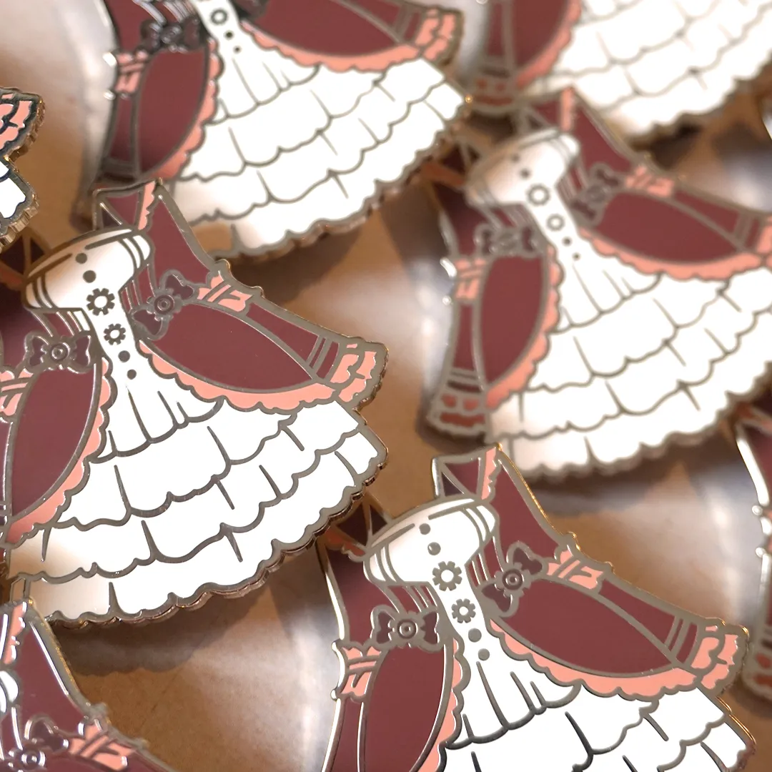 Steampunk Lolita (Brown) | Enamel Pin