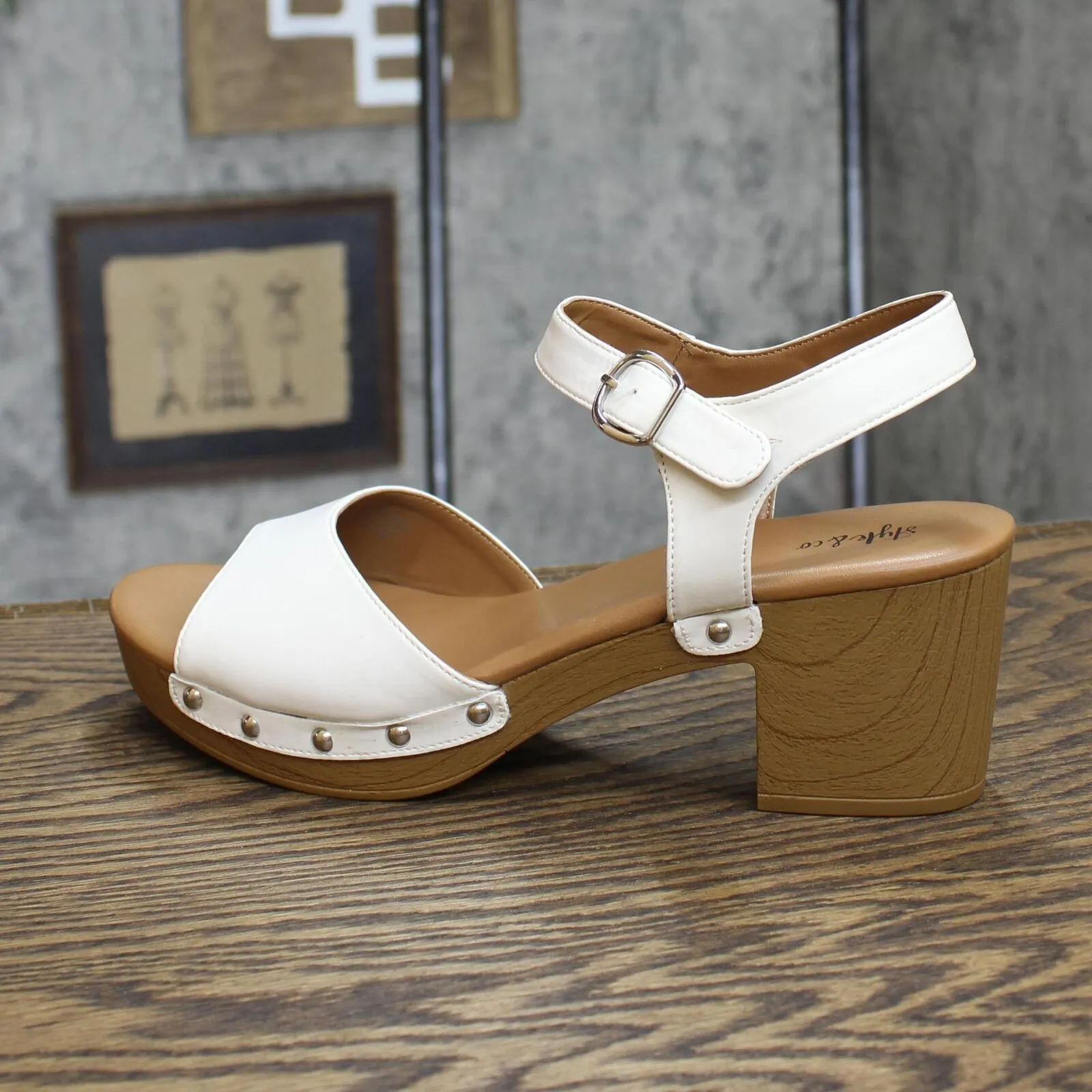 Style & Co. Anddreas Sandals Amputee Replacement Left Shoe Only White Smooth 10M