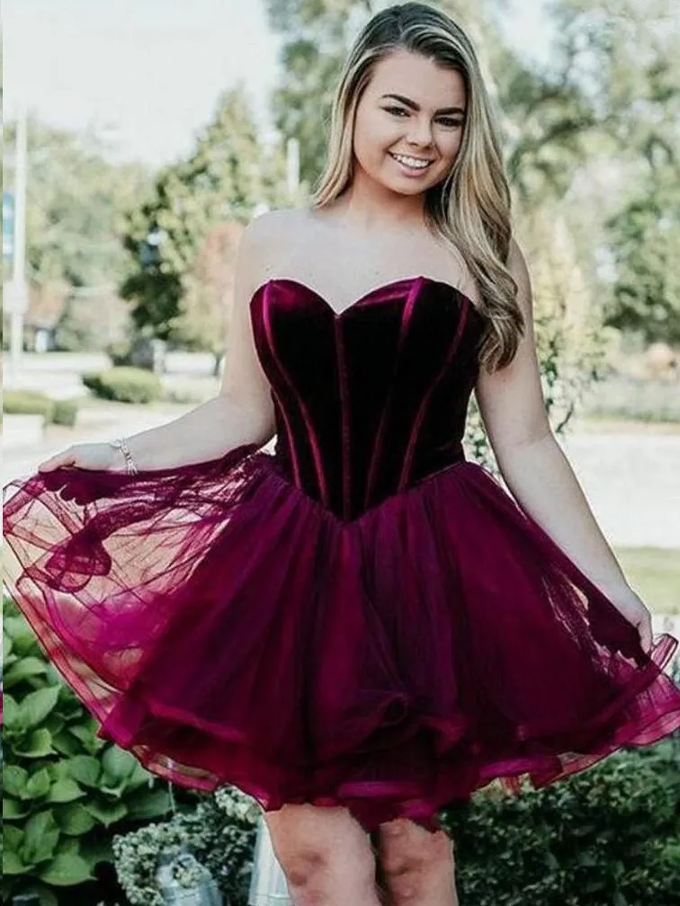 Sweetheart Burgundy Lace up back Strapless Homecoming Dresses, HD0513