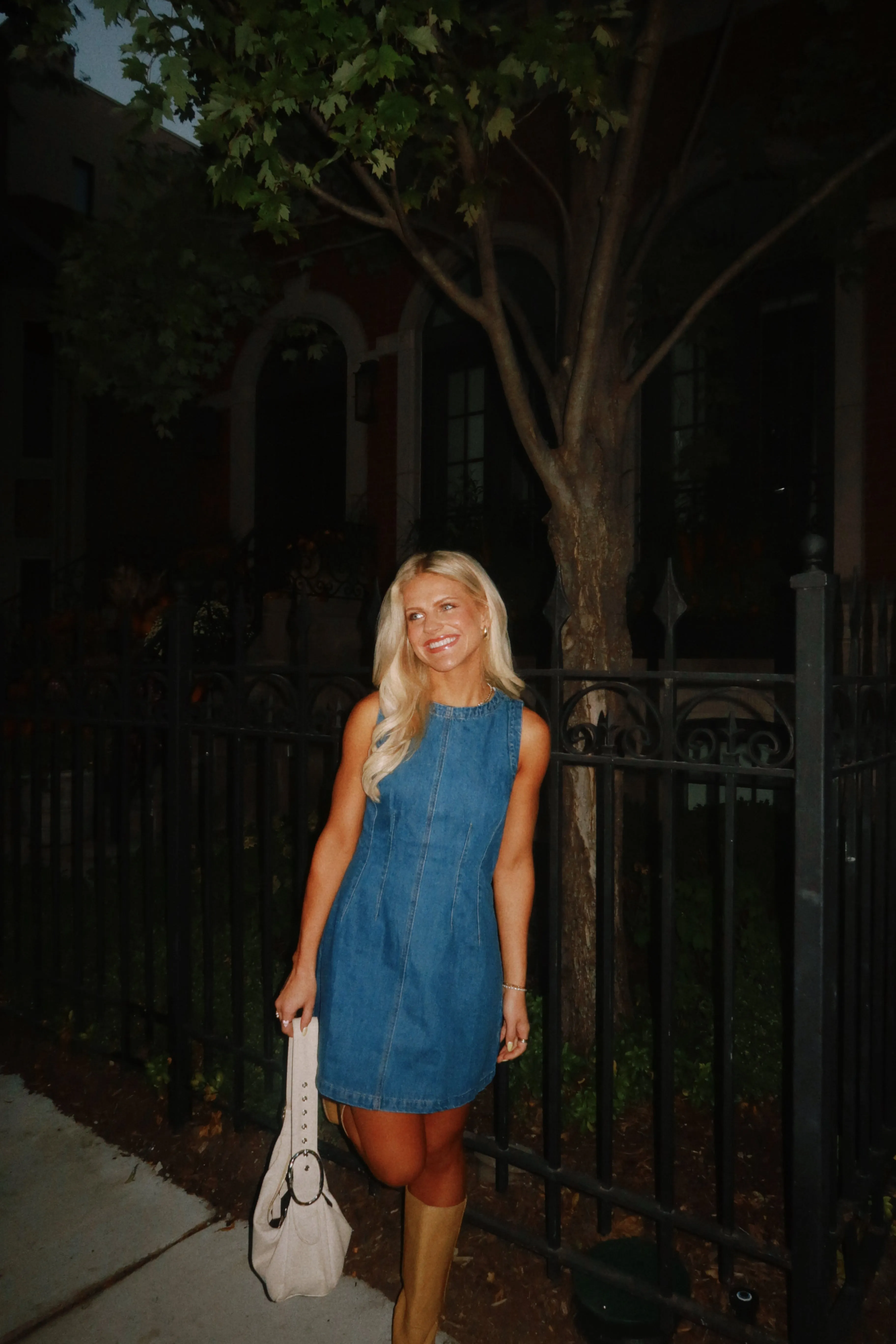 The Pippa Dress// Medium Wash