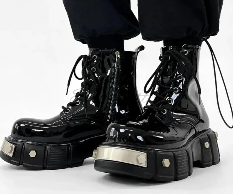 Thick Soles Punk Style Fashion Rivet Metal Decoration Motorcycle Boots Male Shoes