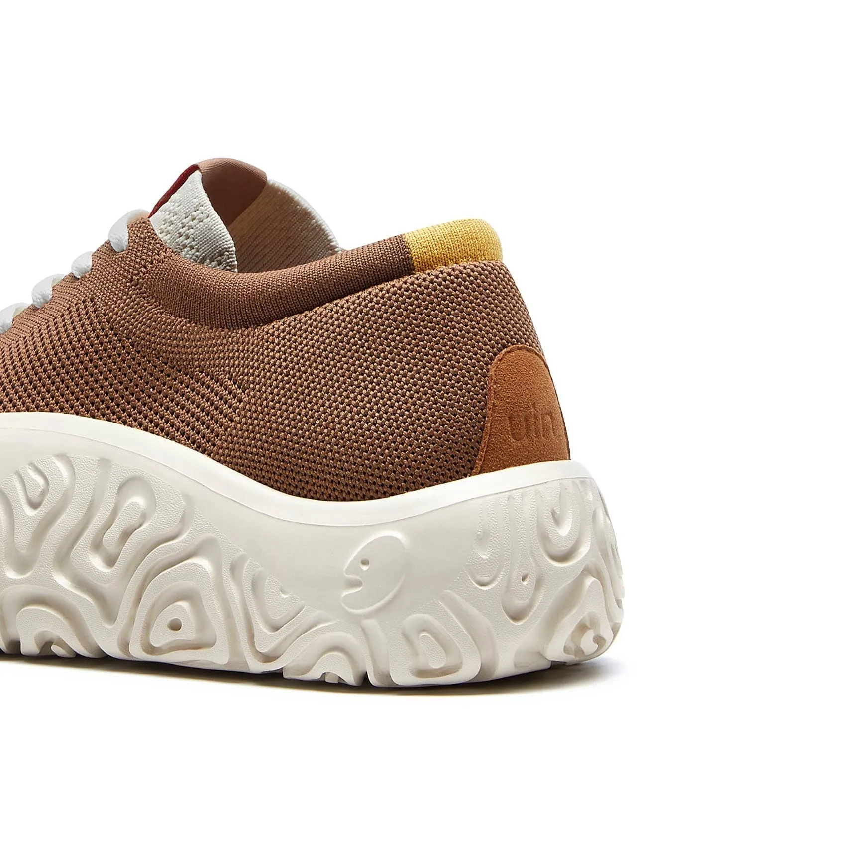 Walnut Vigo IV Women