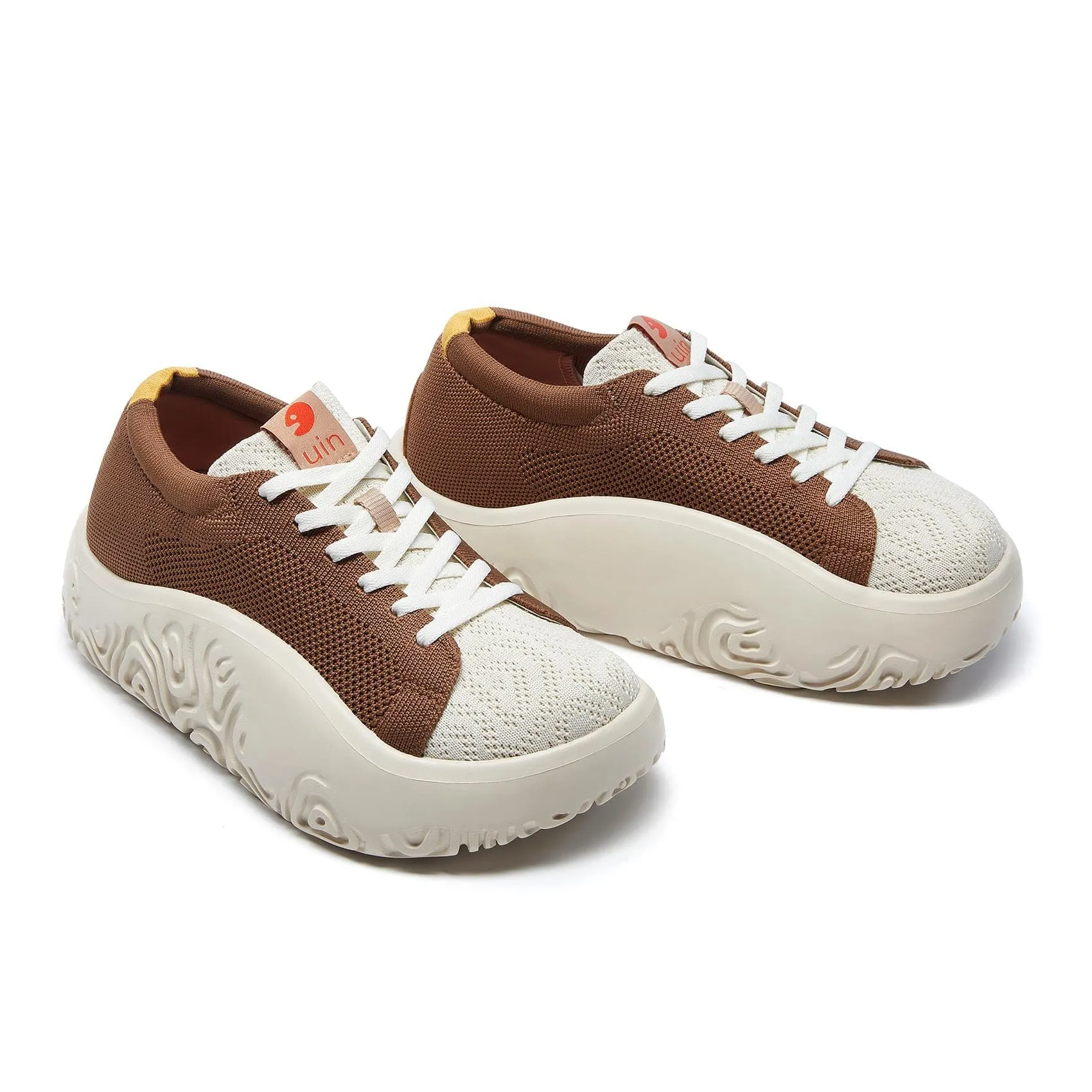 Walnut Vigo IV Women
