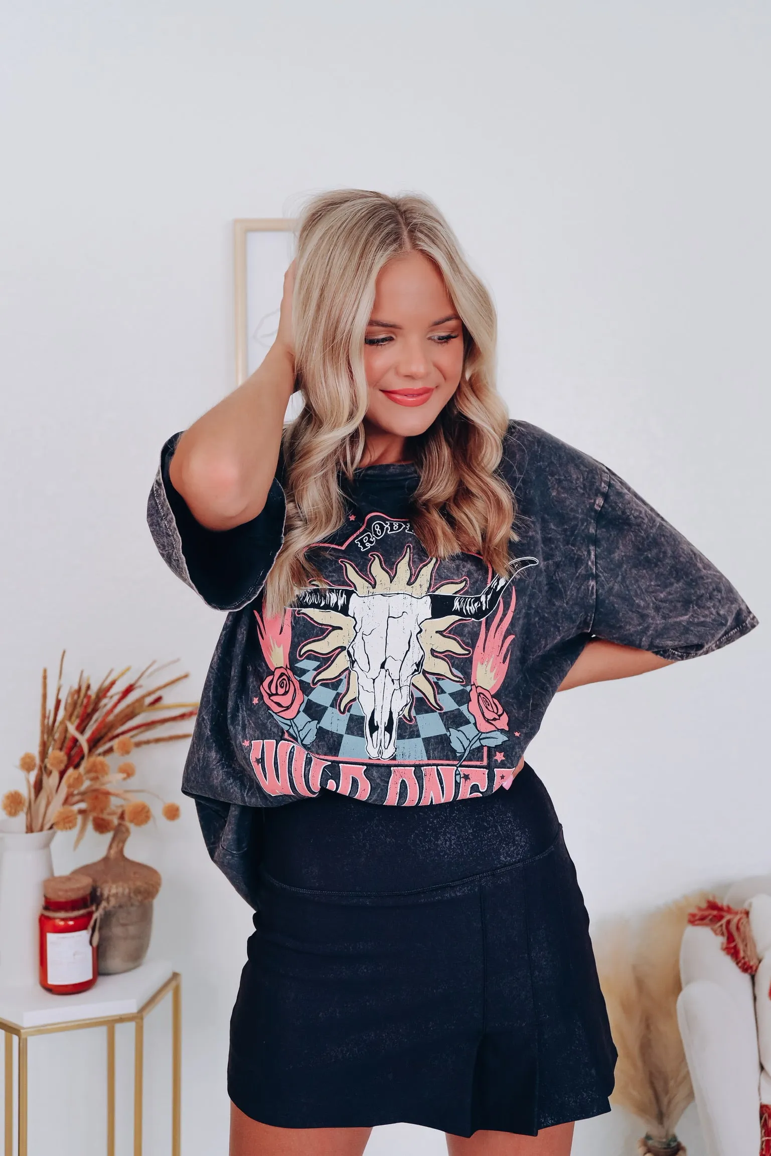 Wild Ones Never Die Graphic Tee - Black
