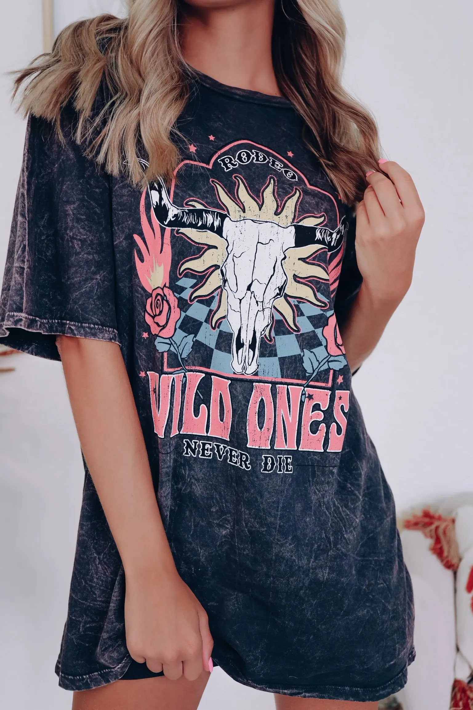 Wild Ones Never Die Graphic Tee - Black